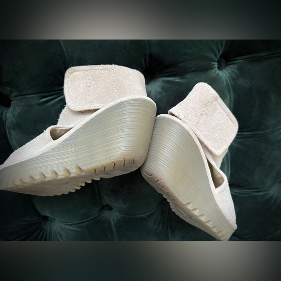 Fly London Yone Concrete Suede Wedge Sandal. - Picture 10 of 13
